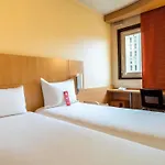إيبيس باريس بونت دي سوريسنس لونغشامب 3* سوراسْنْ