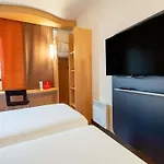 Ibis Paris Pont De Longchamp 3*