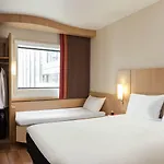 Ibis Paris Pont De Longchamp 3* Suresnes
