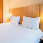 إيبيس باريس بونت دي سوريسنس لونغشامب 3* سوراسْنْ