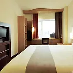 Ibis Paris Pont De Longchamp Hotel Suresnes