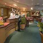 Ibis Paris Pont De Longchamp 3* Suresnes