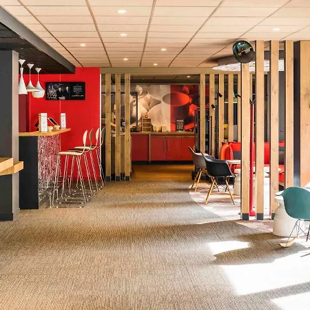 Ibis Paris Pont De Longchamp Hotel Suresnes