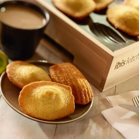 Ibis Paris Pont De Longchamp Hotel