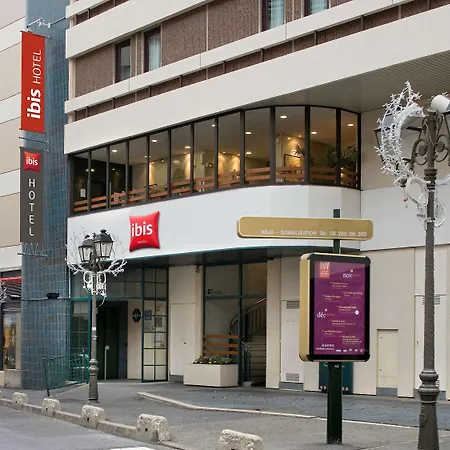 Ibis Paris Pont De Longchamp Otel 3*