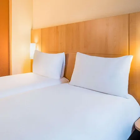 Ibis Paris Pont De Longchamp Hotel Suresnes