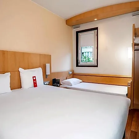 Hotell Ibis Paris Pont De Longchamp