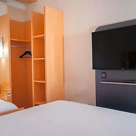 Ibis Paris Pont De Longchamp Hotell 3*