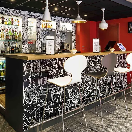 Ibis Paris Pont De Longchamp Hotel Suresnes
