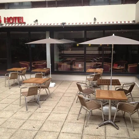 Ibis Paris Pont De Longchamp Otel 3*