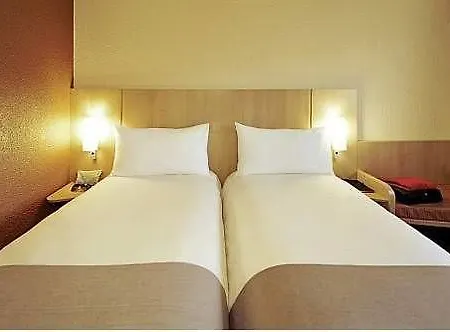 Ibis Paris Pont De Longchamp