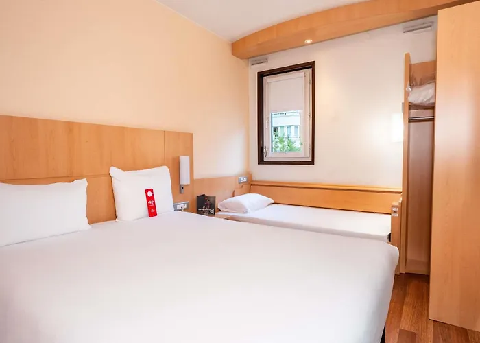 Ibis Paris Pont De Longchamp מלון 3*