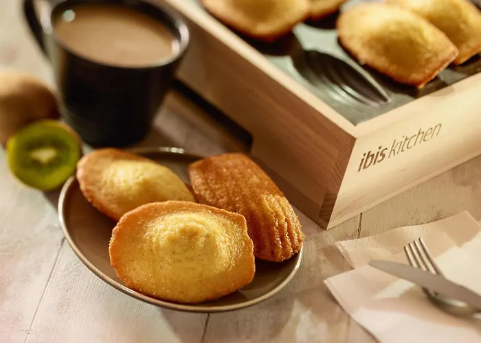 Ibis Paris Pont De Longchamp Hotel