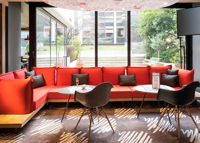 Ibis Paris Pont De Longchamp Hotel