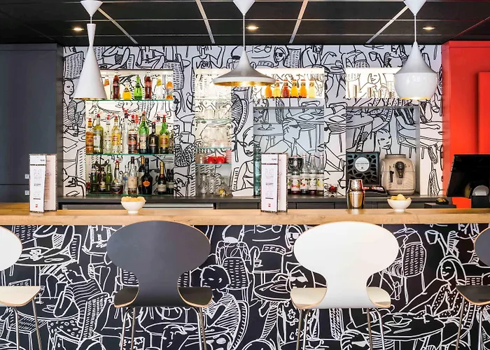 Ibis Paris Pont De Longchamp Suresnes