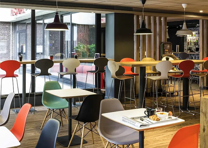 Hotel Ibis Paris Pont De Longchamp 3*