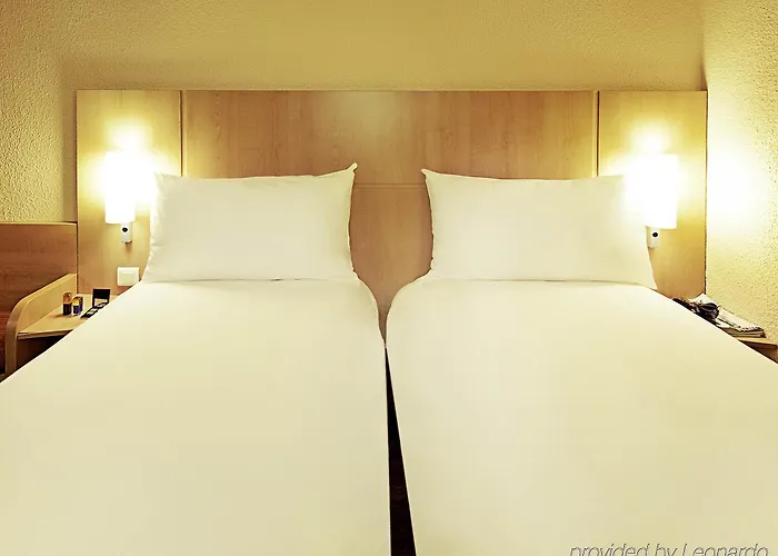 Ibis Paris Pont De Longchamp 3*