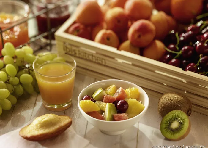 Ibis Paris Pont De Longchamp 3* Suresnes