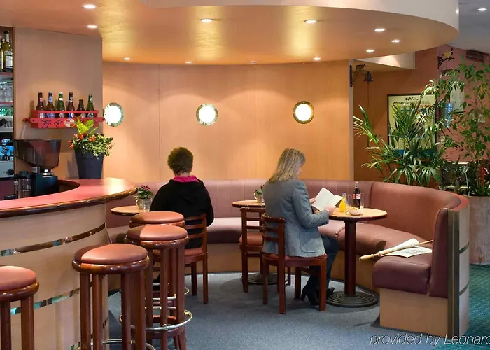 Ibis Paris Pont De Longchamp 3*